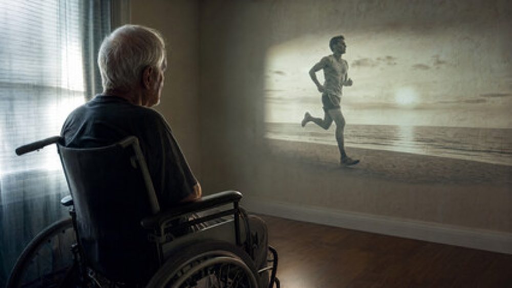 homme agé nostalgie running